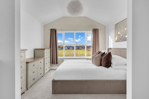 Photo-17-Bedroom-1- click for photo gallery